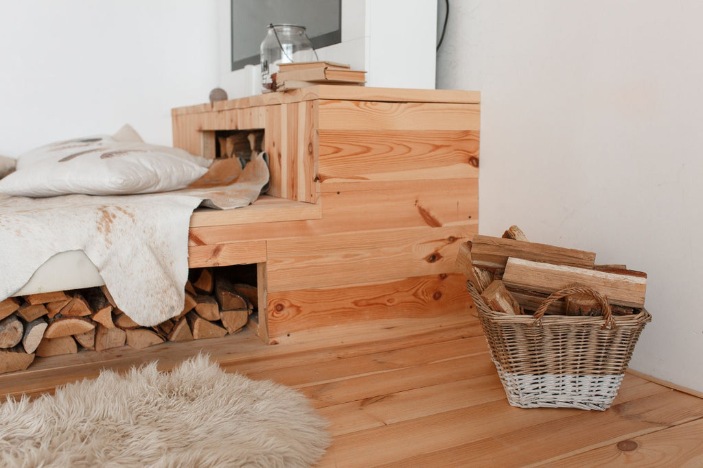 How to Whitewash a Log Cabin Interior with Osmo Interior Wood Wax